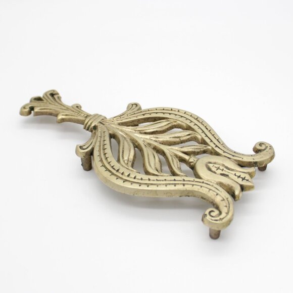 Vintage Wilton 8.5" Brass Trivet, Pot Holder - Picture 3 of 9